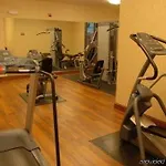 Oxford Suites Yakima 